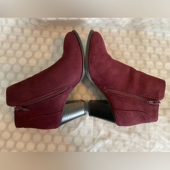 MOVING SALE! Dark maroon heeled Charlotte Russe bootie - Picture 6 of 8